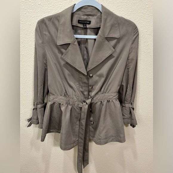 Banana Republic Jackets & Blazers - Banana Republic Silk Leaf Print Midi Dress – Size Small, Sleeveless, Resort Styl